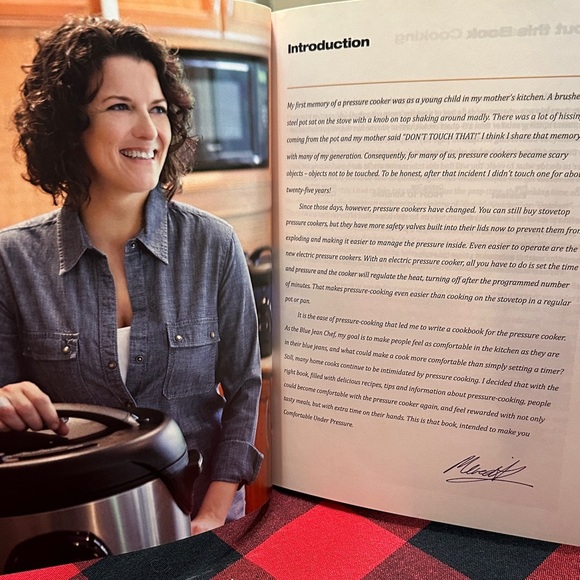 Comfortable Under Pressure Cookbook by Blue Jean Chef Meredith Laurence - Picture 4 of 9